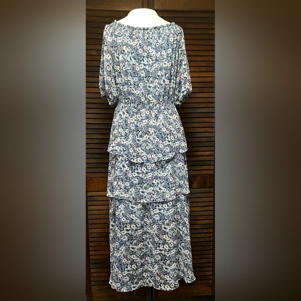 Vince Camuto Asymmetrical Hem Blue and White Floral Dress, Size Small - Picture 4 of 4